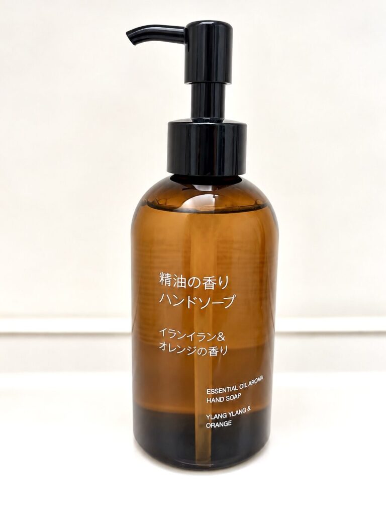 精油の香りハンドソープ イランイラン＆オレンジの香りのボトル